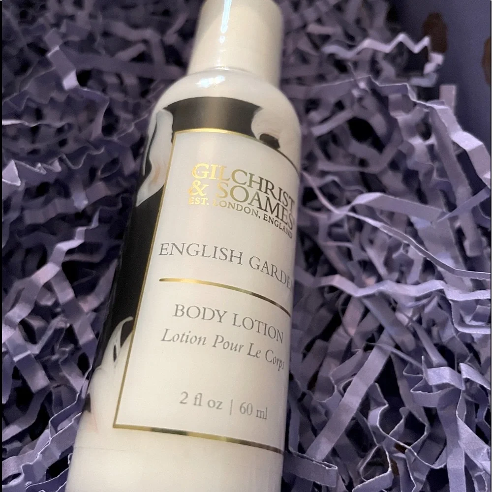 GILCHRIST & SOAMES BODY LOTION in ‘English Garden’